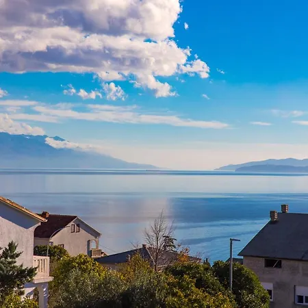 Hendrix Apartmán Novi Vinodolski