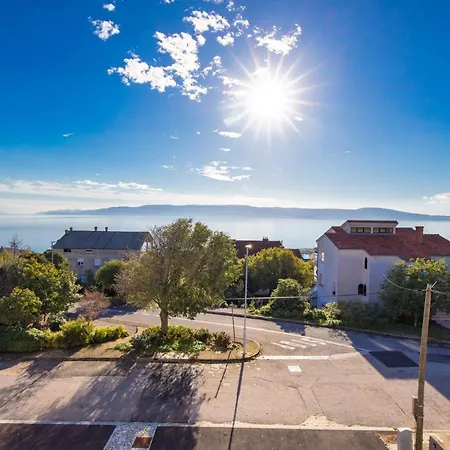 Apartament Hendrix *