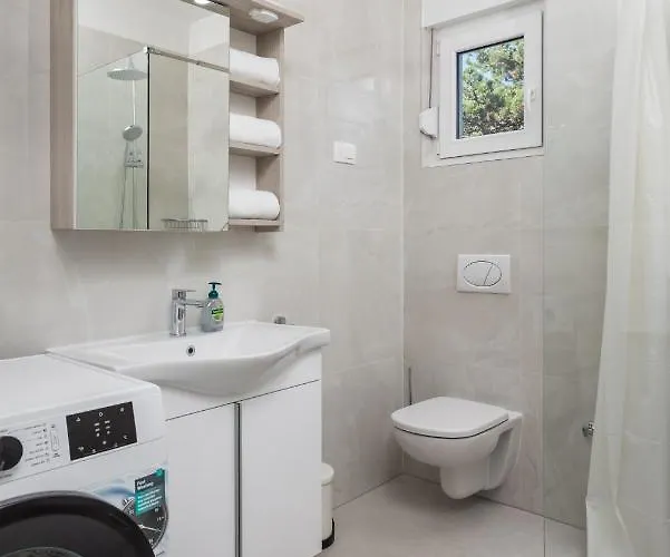 Apartment Hendrix Novi Vinodolski